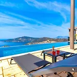 Villa Koerdere 3 Bedroom Secluded With Private Pool Hot Tub *