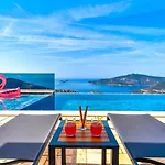 Koerdere 3 Bedroom Secluded With Private Pool Hot Tub * Kalkan