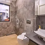Koerdere 3 Bedroom Secluded With Private Pool Hot Tub *