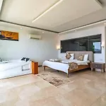 Koerdere 3 Bedroom Secluded With Private Pool Hot Tub Kalkan