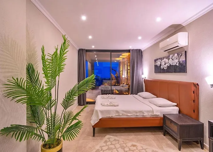 Koerdere 3 Bedroom Secluded With Private Pool Hot Tub *