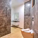 Koerdere 3 Bedroom Secluded With Private Pool Hot Tub ヴィラ