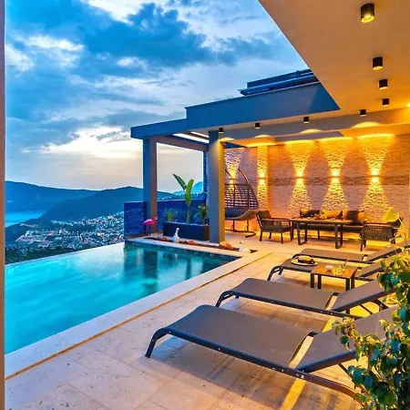 Koerdere 3 Bedroom Secluded With Private Pool Hot Tub *