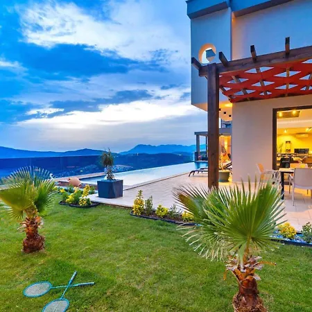 빌라 Koerdere 3 Bedroom Secluded With Private Pool Hot Tub