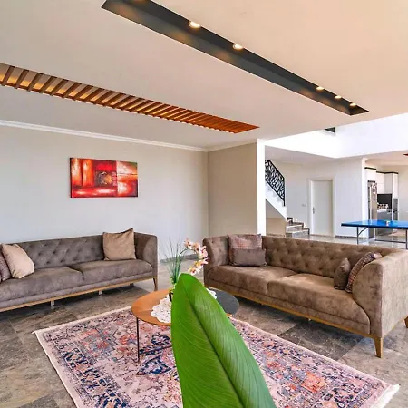 Koerdere 3 Bedroom Secluded With Private Pool Hot Tub