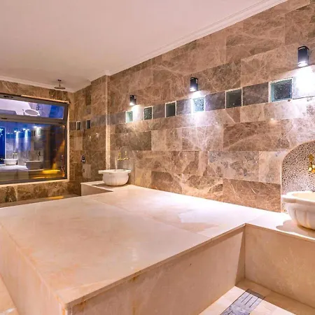 Koerdere 3 Bedroom Secluded With Private Pool Hot Tub 빌라 *