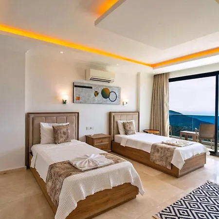 Koerdere 3 Bedroom Secluded With Private Pool Hot Tub